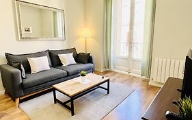 Dplace To Be - Luxury Apartment In Historic Center