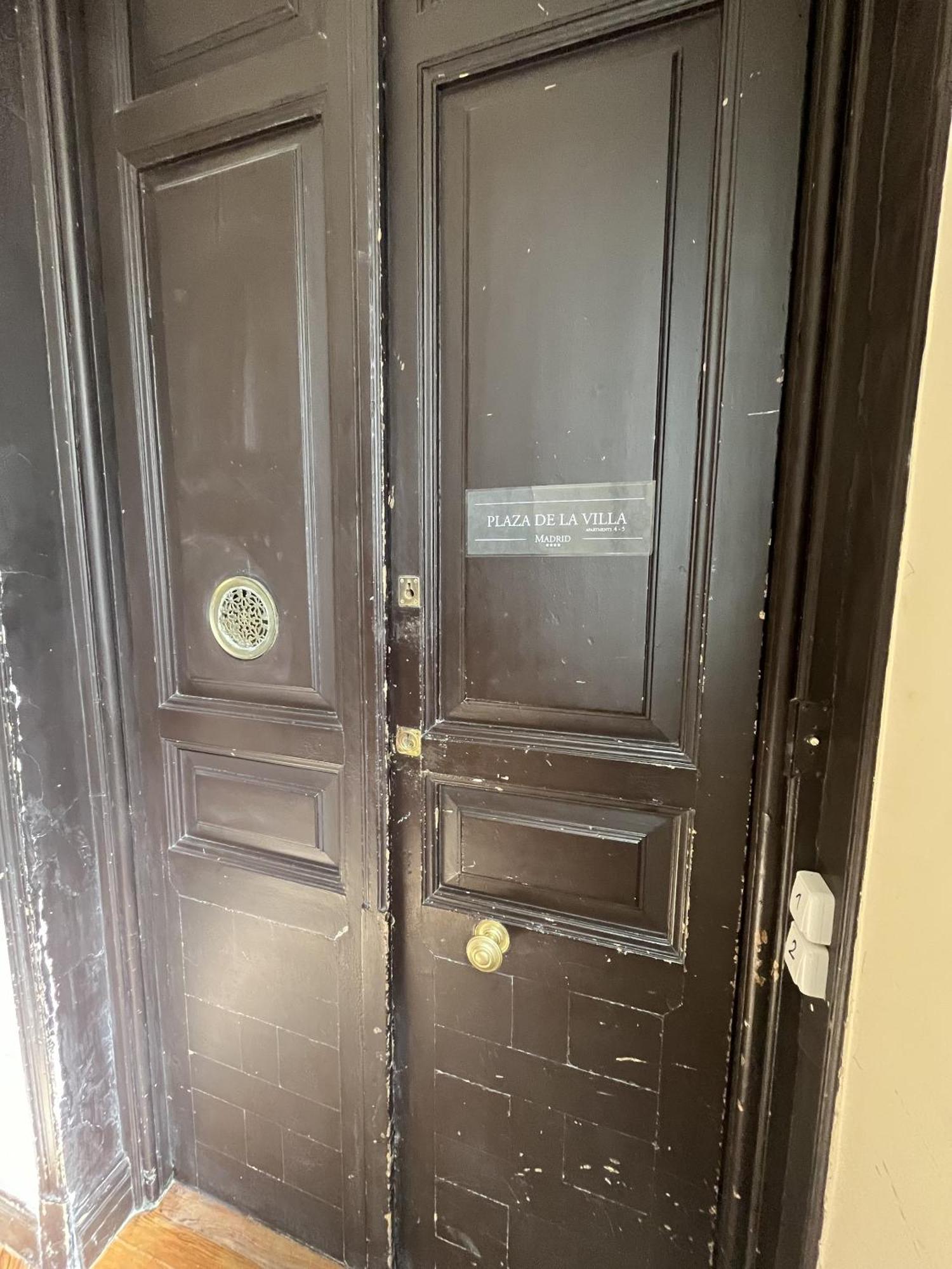 Dplace To Be - Luxury Apartment In Historic Center Madrid Exterior foto
